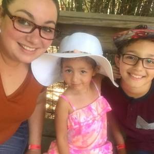 Meet your Posher, Crystal